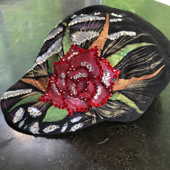 Trucker hat embellished with metallic paint, crystals, and beads - adjustable - Picture 6 of 15